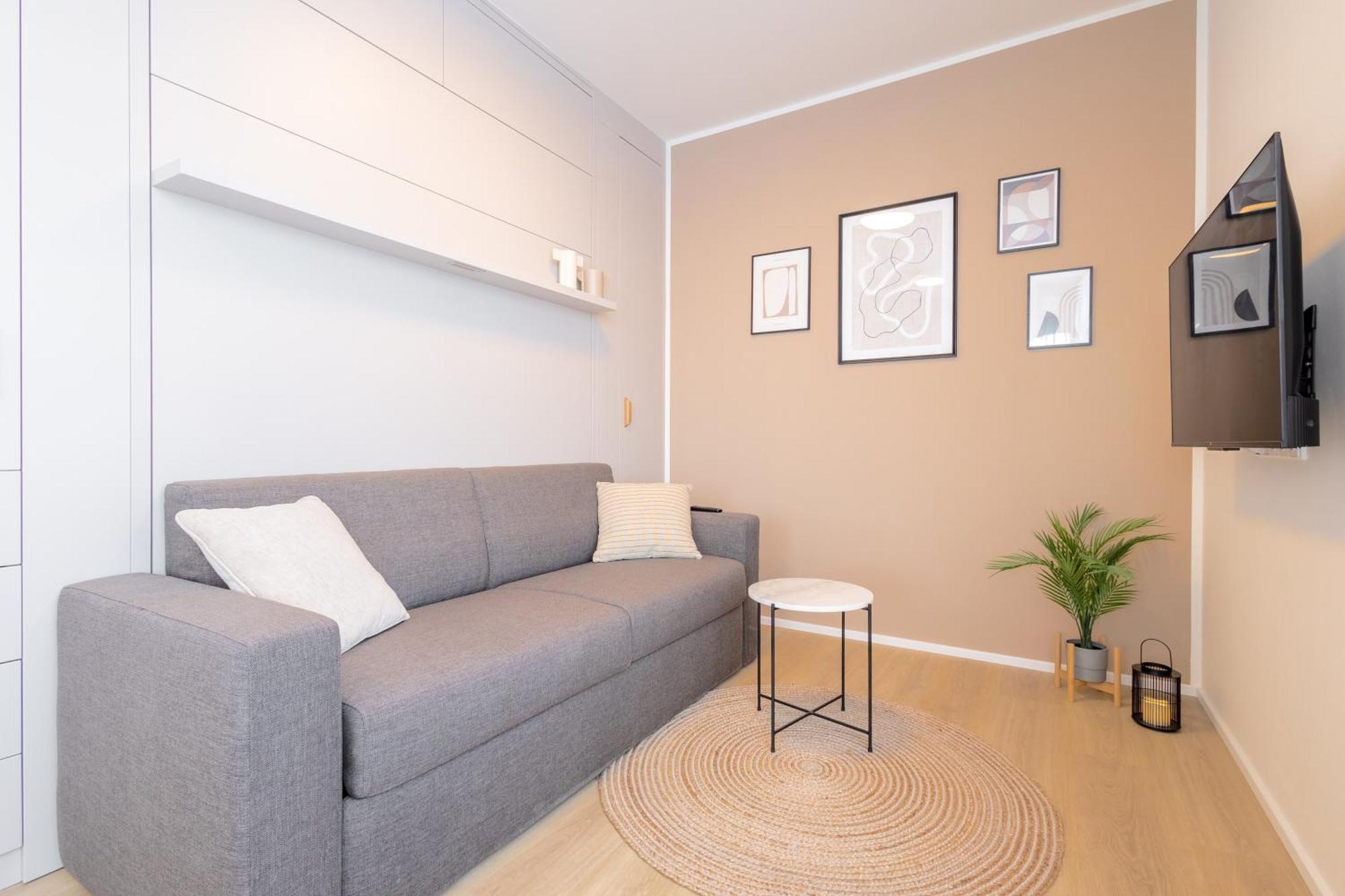 Bright 2Br - 8Th Floor, Balcony, Free Parking - By Gravity Prague Praga Exterior foto