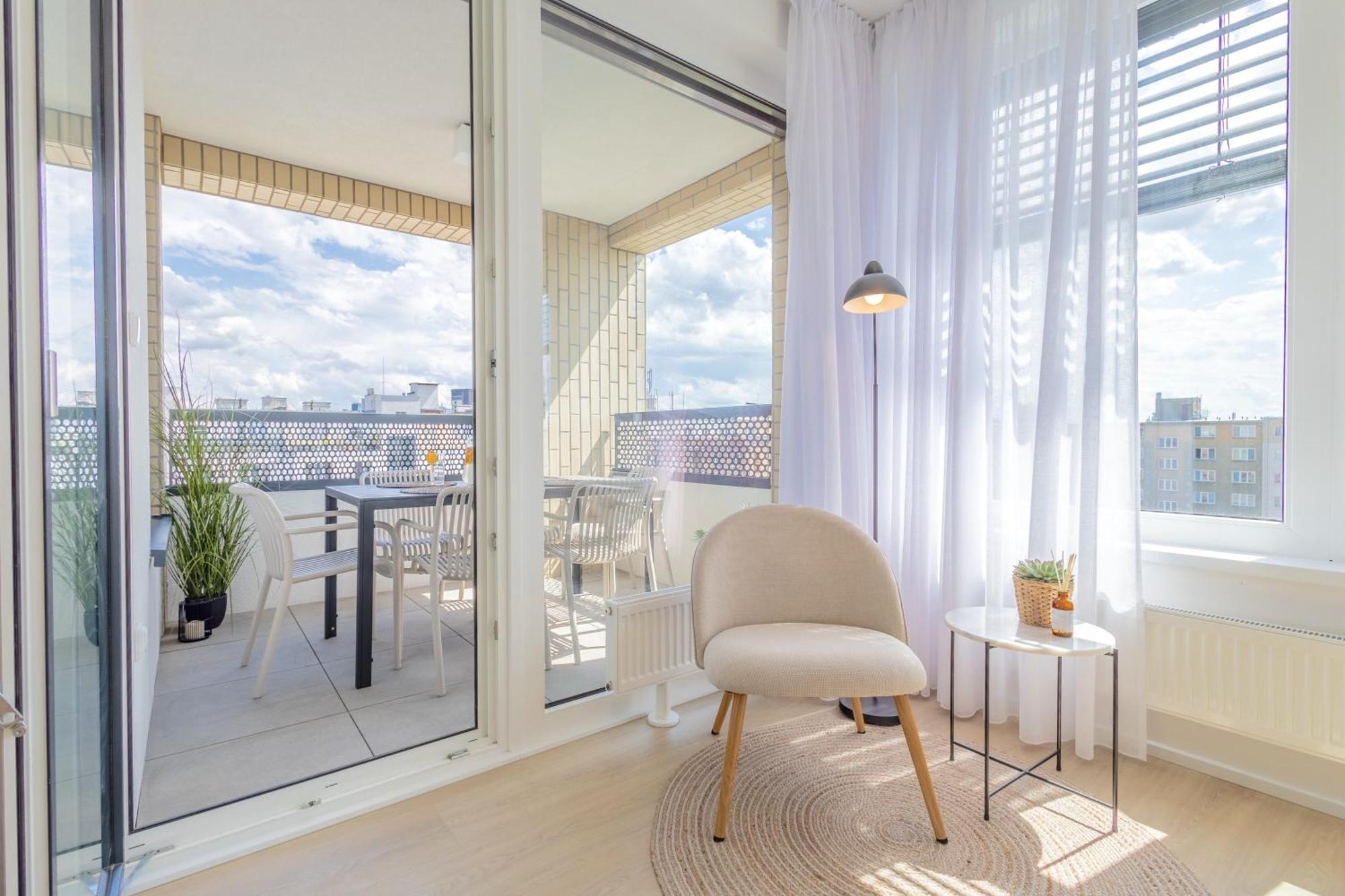 Bright 2Br - 8Th Floor, Balcony, Free Parking - By Gravity Prague Praga Exterior foto